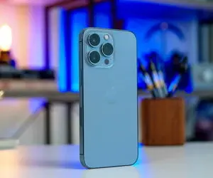 آیفون 15 پرو با دوربین پریسکوپ 5 برابری، ظاهرا قطعی!