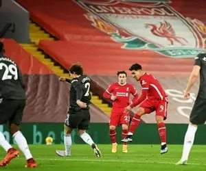 لیورپول نتوانست صدر را از منچستریونایتد پس بگیرد