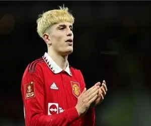 پیشنهاد نجومی ناپولی به ستاره شیاطین سرخ