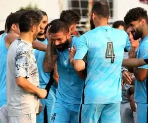 چرا استقلال در جزیره کیش اردو زد؟