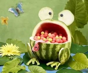 ایده های خلاقانه؛ 9 روش عالی واسه بریدن هندوانه یلدا که آسونو خوشگله