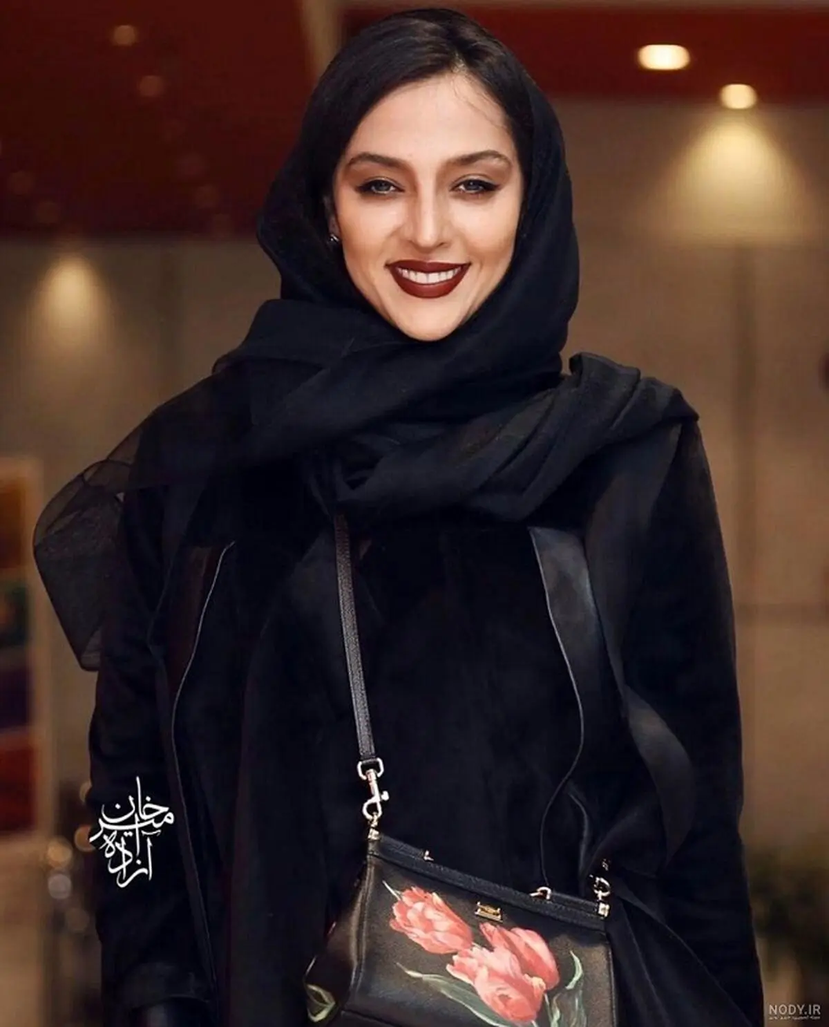 استایل آناهیتا درگاهی
