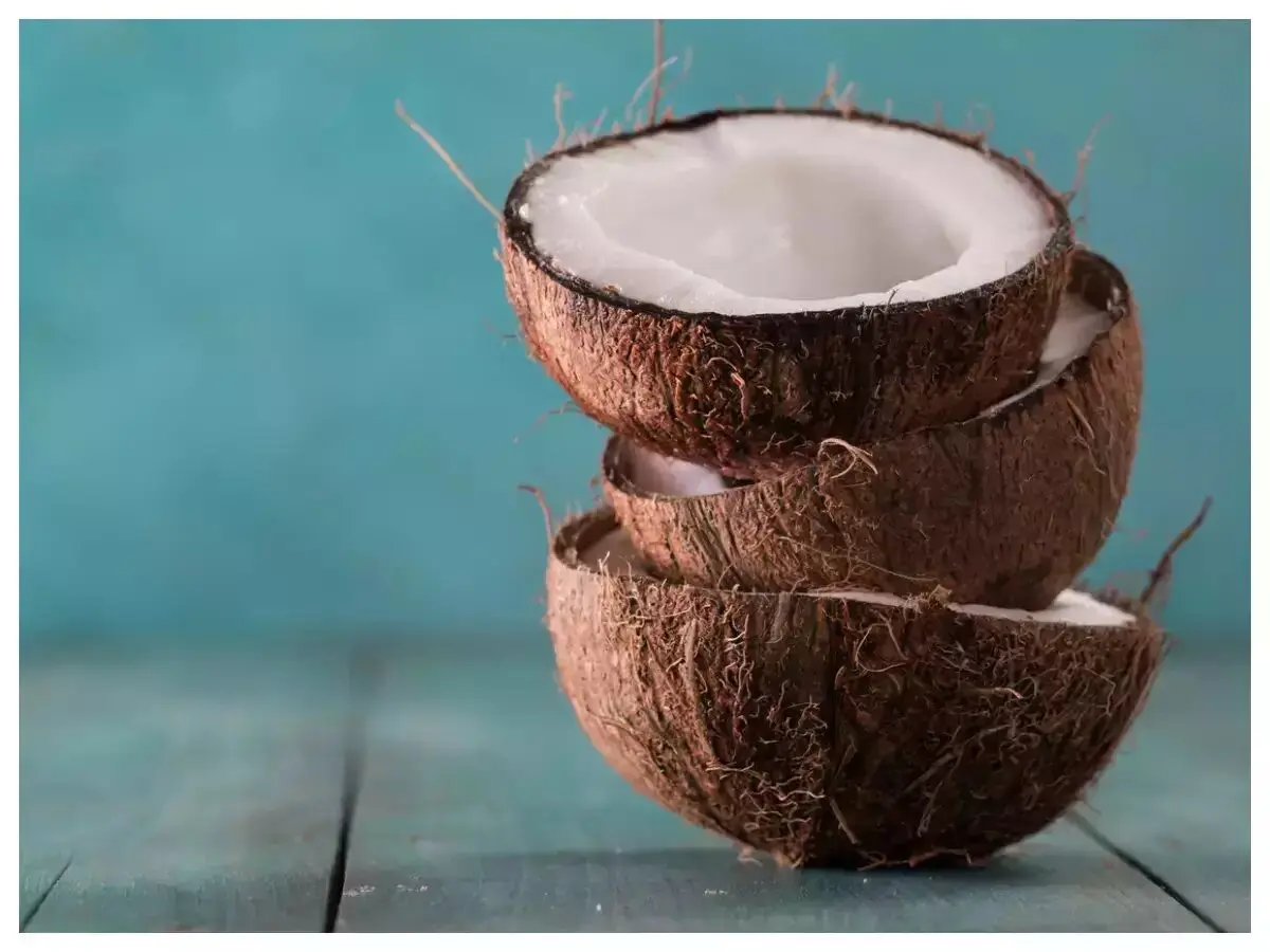 طریقه پوست کندن نارگیل