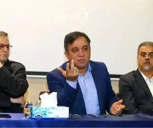 علی تاجرنیا؛ رئیس هیات مدیره استقلال یا فعال توئیتری؟