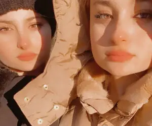 سارا و نیکا در رستوران لاکچری چه می کنند؟ + عکس لورفته