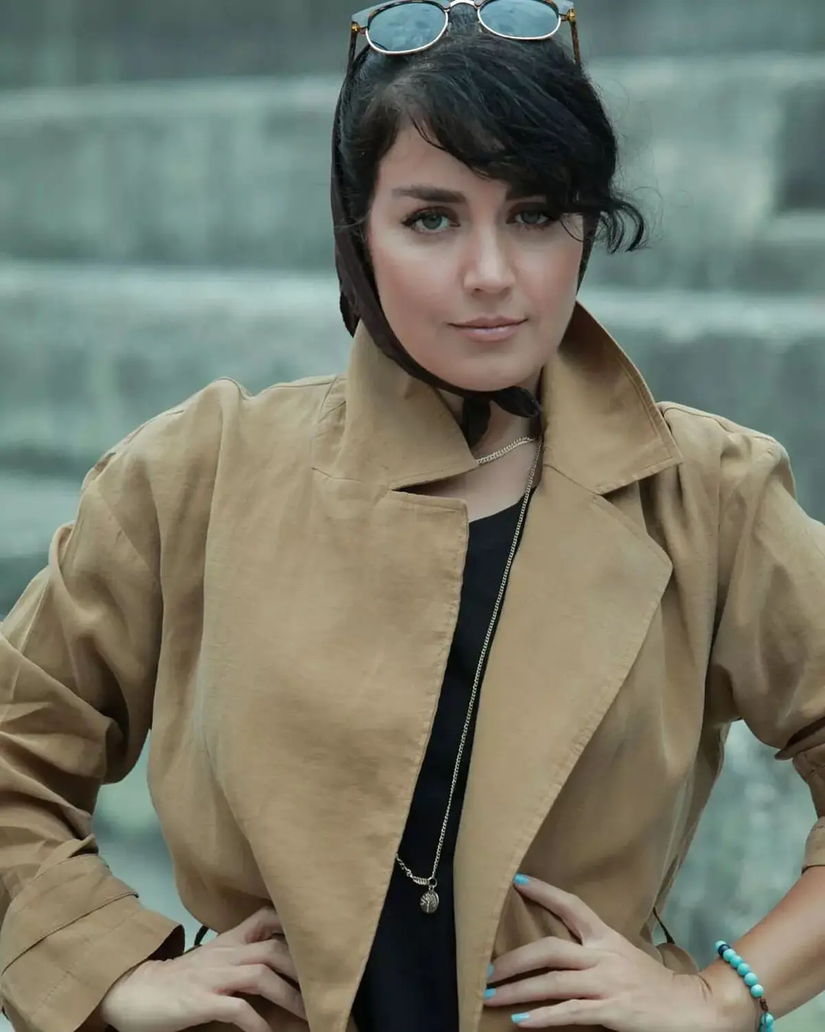 afsanehpakroo_1633541318_1