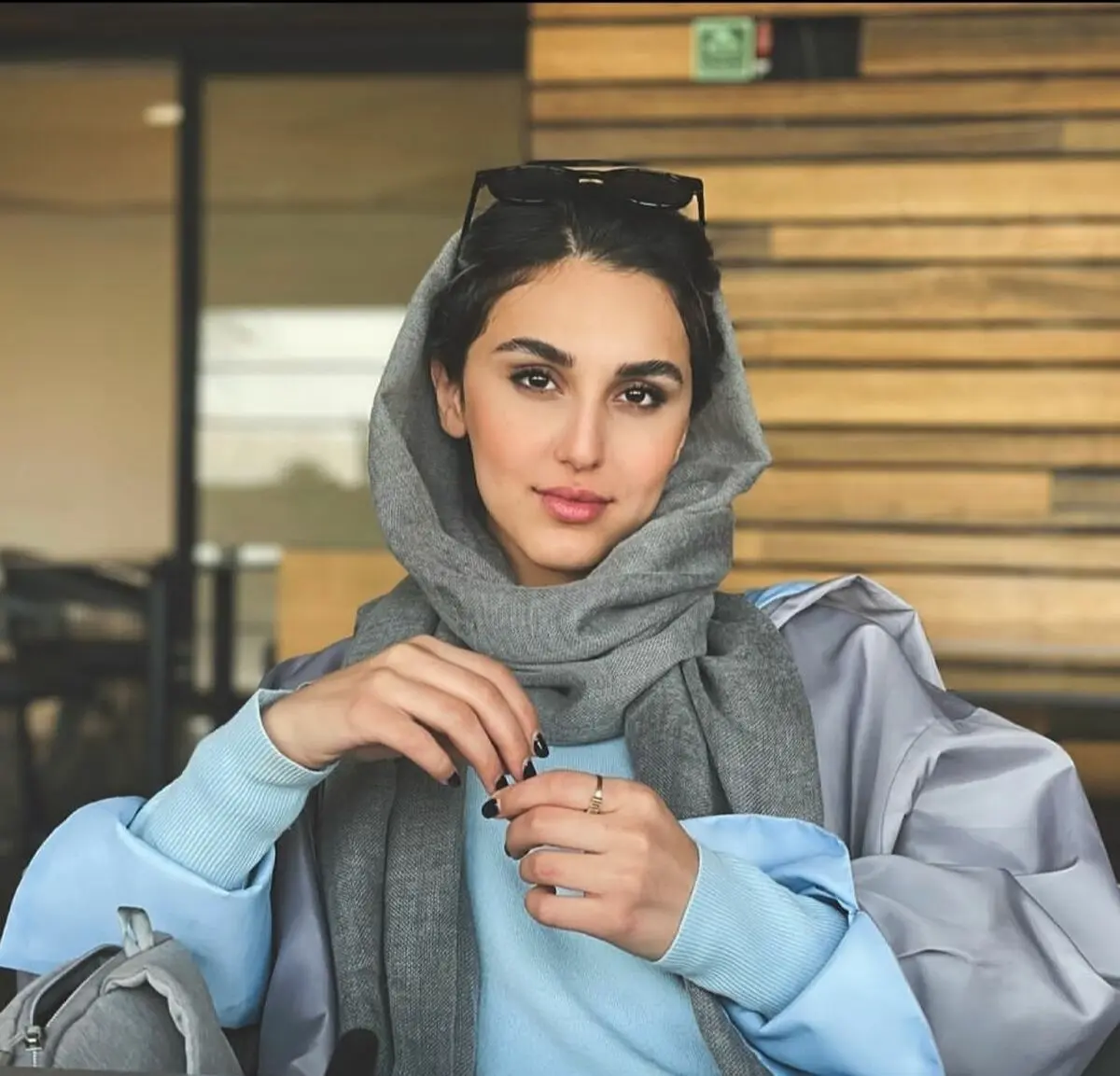 نگار نیکدل