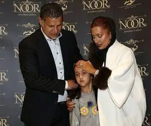 علی دایی و همسرش در پاریس