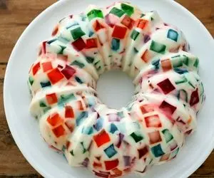 آموزش آشپزی؛ آسون ترین روش درست کردن ژله خرده شیشه