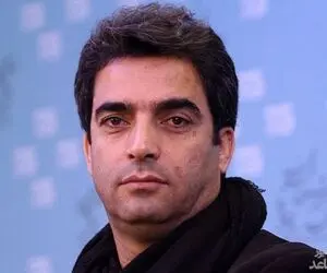 عذرخواهی کارگردان نیسان آبی از هواداران استقلال