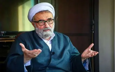 انتقاد صریح مسیح مهاجری از حضور کاظم صدیقی در تریبون نماز جمعه