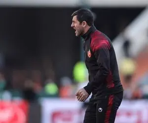 ویدیو؛ برخورد تند کریم باقری با بازیکن معترض پرسپولیس!