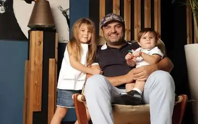 (عکس) قاب پدر دختری سام درخشانی و برکه درخشانی در استایلی متفاوت