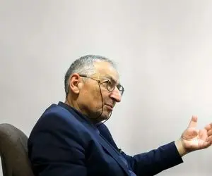 کنایه سنگین زیباکلام به عارف / ۲۰۰ سال پیش آدام اسمیت راهکار را نشان داده است