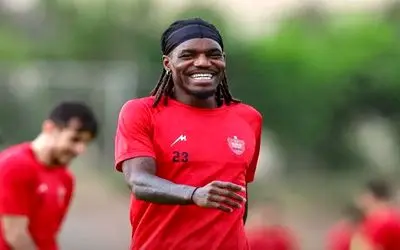 (عکس) استایل رونالدویی مهاجم پرسپولیس جنجال به پا کرد