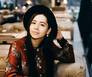 منیژه سنگین آوازخوان تاجیک مقیم روسیه کیست؟