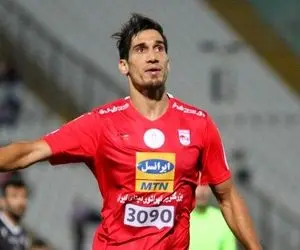 (عکس) کُری خوانی عجیب فرزاد حاتمی برای پرسپولیسی‌ها