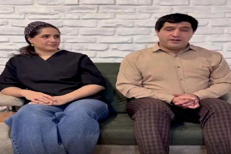 خانم دکتر از مراجع روشندلش میخواهد که بخواند ولی کسی انتظار این صدای آسمانی را نداشت!