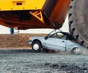 ماشین های غول پیکر؛ 10 کامیون کمپرسی بزرگ دنیا که لاستیک شون اندازه پژو 405 است