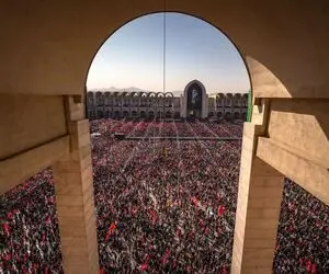 غایبان سرشناس مراسم وداع با رهبر شهید انقلاب