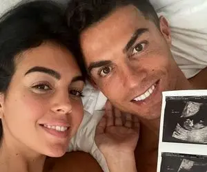 جورجیا رودریگز دوست دختر "کریس رونالدو" دو قلو حامله شد!+عکس
