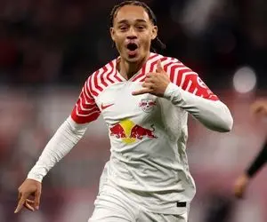 ژاوی سیمونز تیم جدیدش را انتخاب کرد