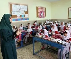 انتقاد اساتید دانشگاه به رتبه‌بندی معلمان؛ از عنوان «استاد» استفاده نکنید