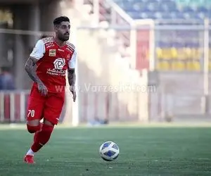 مدافع پرسپولیس 3 مشتری لیگ برتری پیدا کرد!