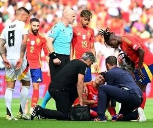 عذرخواهی کروس از هافبک بارسلونا