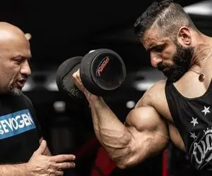 (عکس) زمان دقیق مسابقه هادی چوپان در مستر المپیا 2023