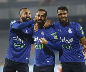 مهاجم استقلال در راه آلومینیوم اراک؟!