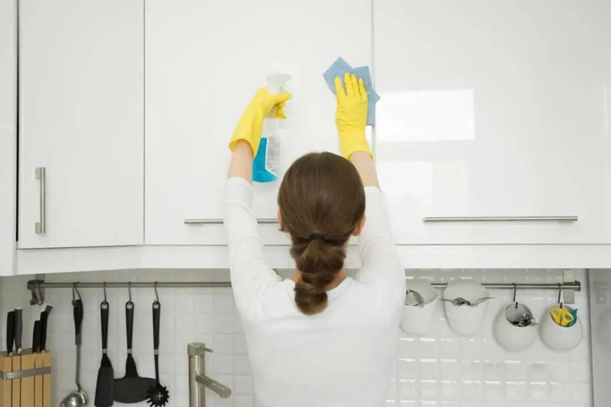برق-انداختن-کابینت-بدون-مواد-شیمیایی-1