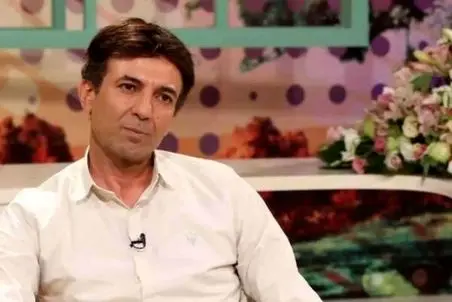 آواز مشهورا؛ حماسه ی دیگه از ایرج ملکی اینبار استاد آهنگ گل عشق رضا بهرام رو کاور کرد