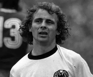 اسطوره فوتبال آلمان درگذشت