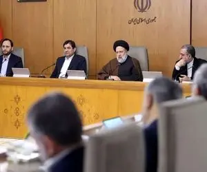 کنایه به حامیان دولت رئیسی / دولت سیزدهم به امید زمستان سخت غرب نشست