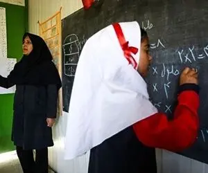 معلمانی که فروردین بازنشسته می شوند هم مشمول فوق العاده ویژه فرهنگیان هستند؟