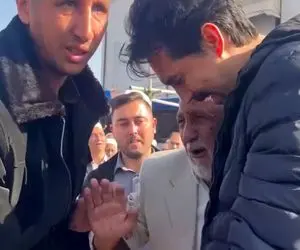 در آغوش پدر صابر کاظمی؛ اشک‌های فرهاد قائمی بند نمی‌آید