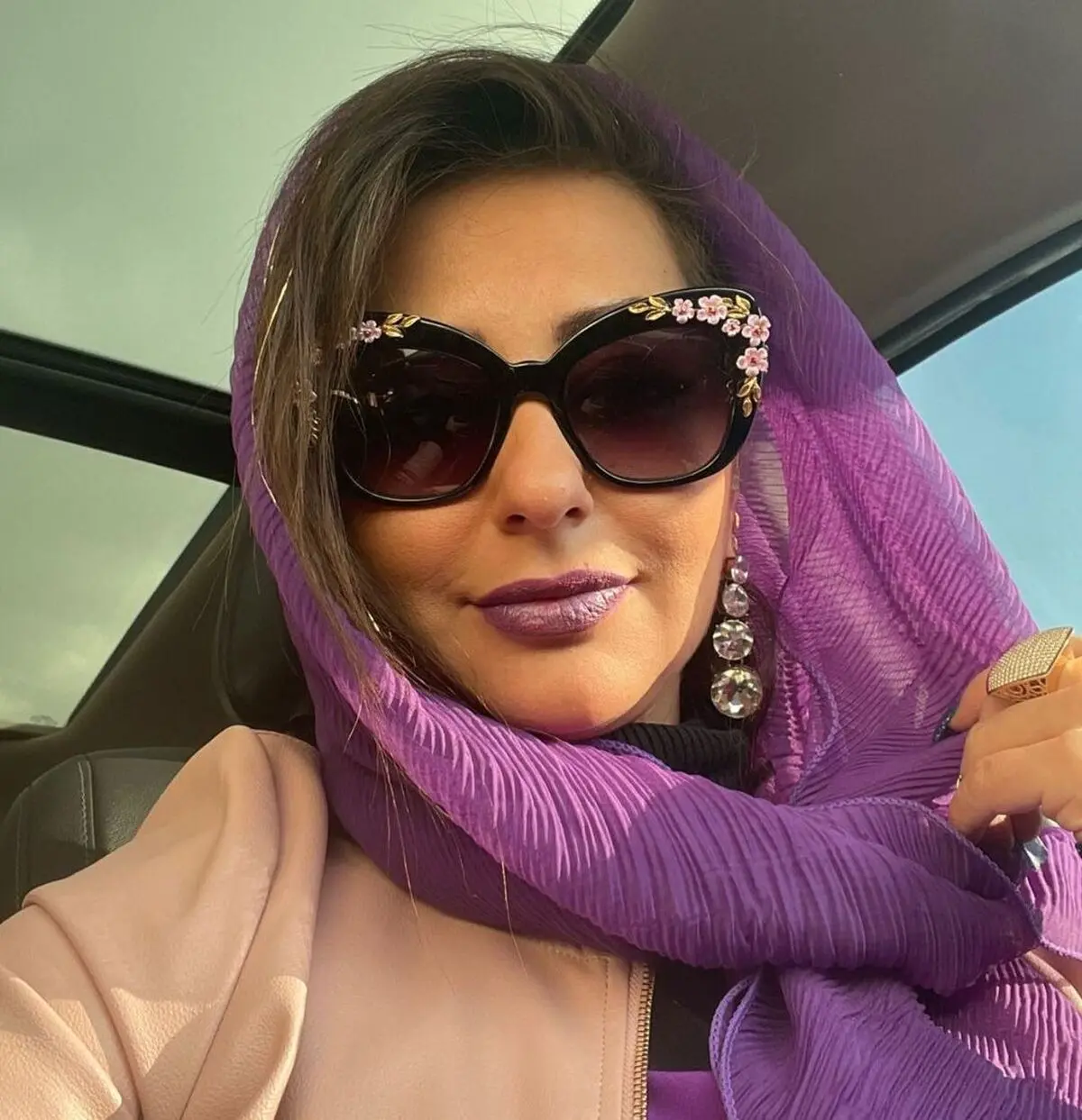 نفیسه+روشن