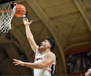 یک ایرانی به تیم بسکتبال کالج اوکلاهما استیت پیوست