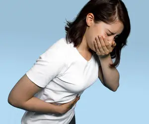 ۴ درمان خانگی و ساده برای رفع حالت تهوع