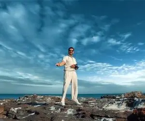 آواز شاد؛ یه دختر بود که فرزاد فرزین براش منکه فرار کردنم خوند