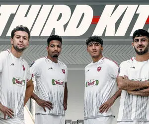 (عکس) رونمایی از کیت سوم و زیبای پرسپولیس در بازی با پاختاکور