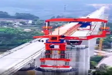 معماری خلاقانه؛ چین یه پل طویل و درازی ساخت برا طی کردنش با ماشین یه صبح تا شب اسیری