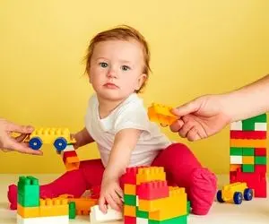 برای سیسمونی چه اسباب بازی بخرم؟