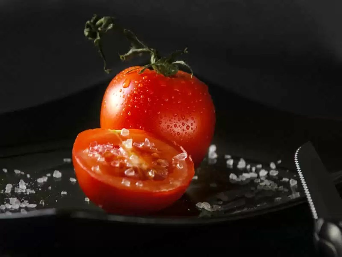 چرا باید گوجه فرنگی بخوریم؟