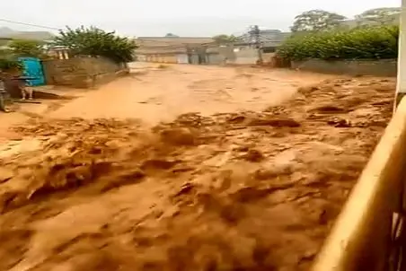 معماری طبیعت؛ سیل روستا و اهالیشو خورد