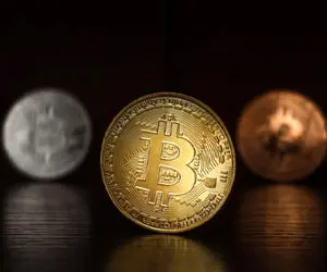 بزرگترین دلیل ریزش بیت کوین!؟