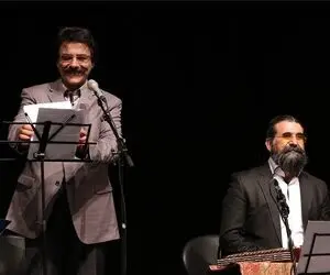 آواز ماندگار؛ علیرضا افتخاری با اجرای آهنگ شور عاشقانه تو برج میلاد غوغا بپا کرد