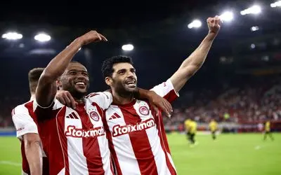 لحظه ماندگار المپیاکوس؛ تحسین طارمی توسط ال‌کعبی 