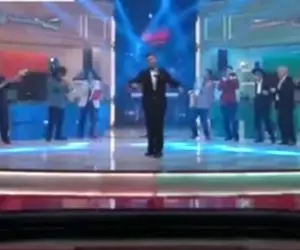 آواز شاد؛ اجرای آهنگ بلا ای بلا دختر مردم با مجوز صدا سیما که مخ تماشاچیا تاب برداشت